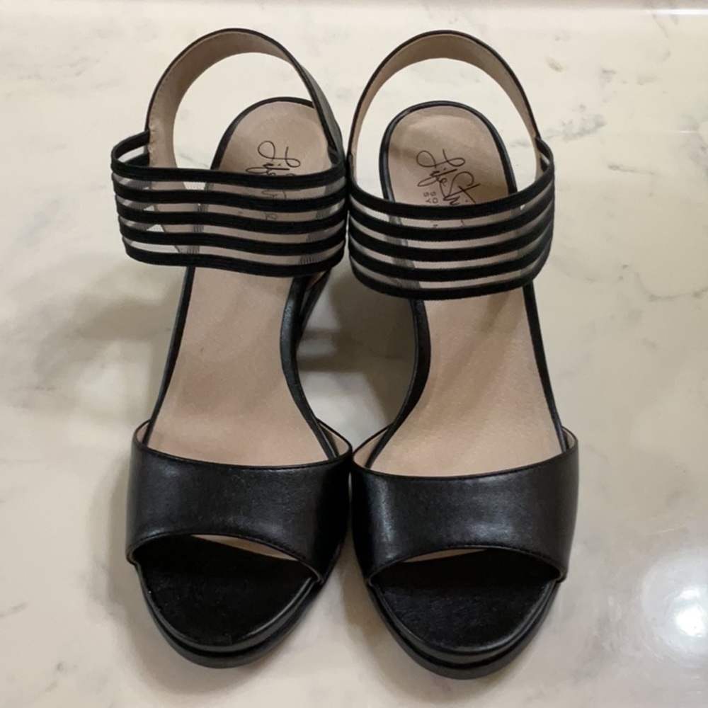 Life stride shoes